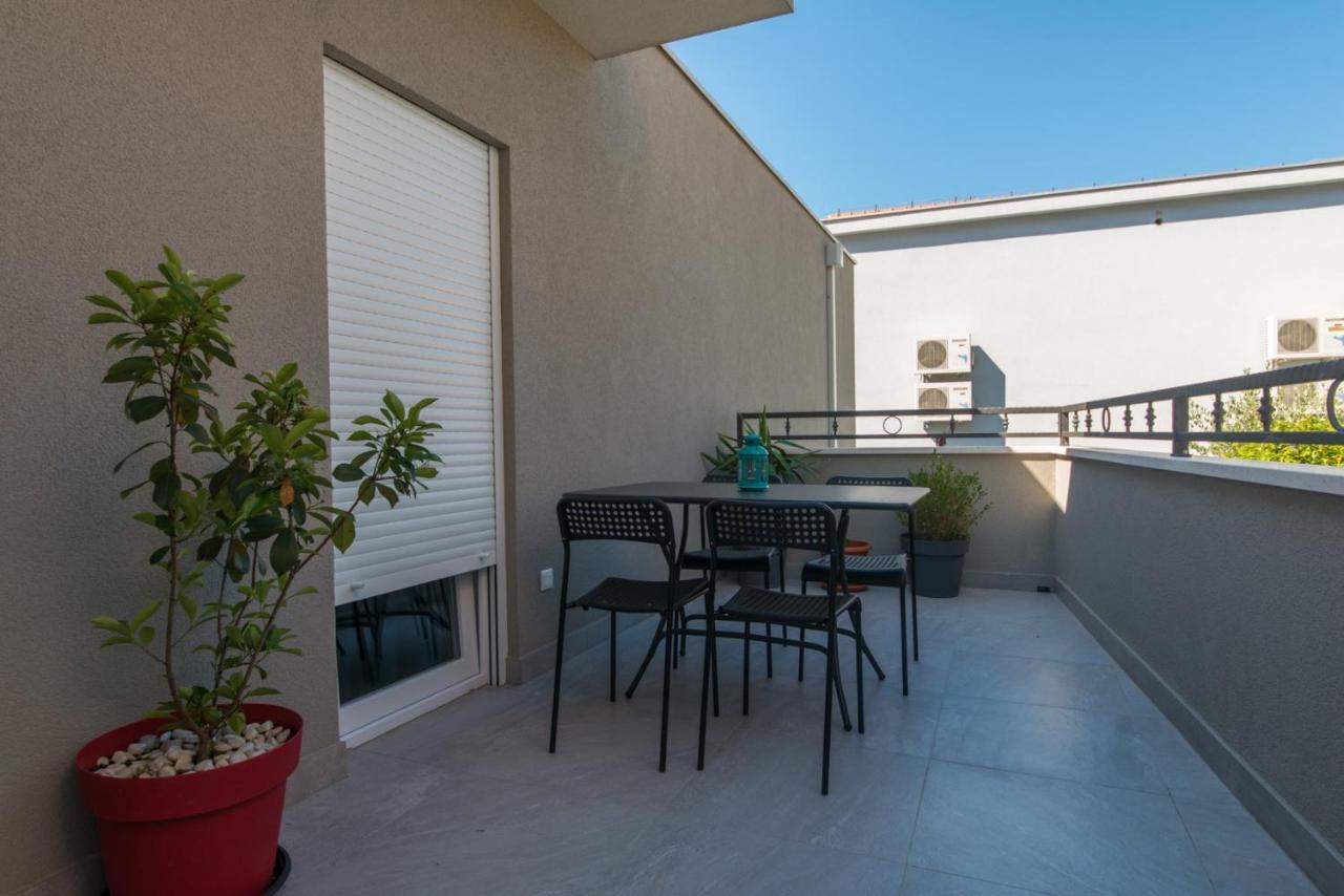 Apartmani Spiline Baška Voda Exterior foto